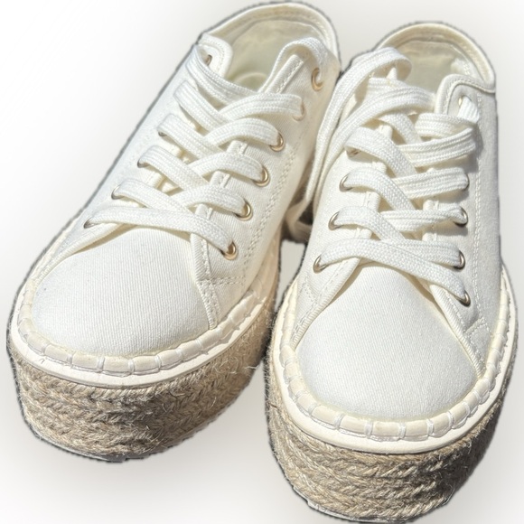 H&M off White Canvas Sneakers Classic Style size 5 or EUR 36 - Picture 1 of 5